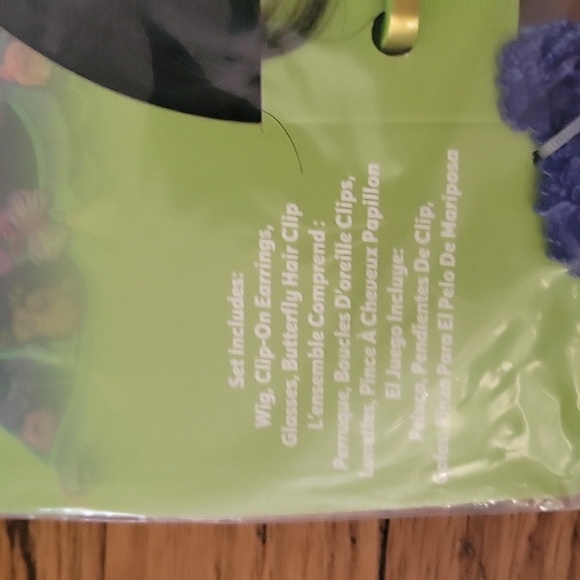 New Disney Encanto mirabel costume set multiple sizes available - Picture 3 of 8